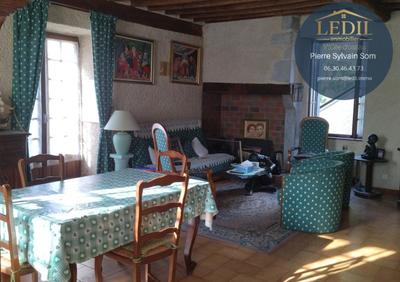 Maison - 180 m² - 5 pièces