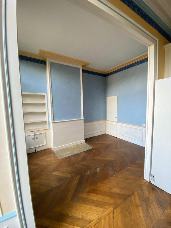 Appartement - 296 m² - 7 pièces