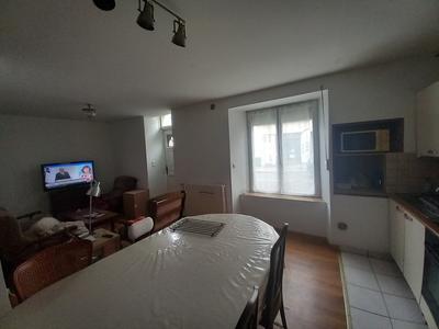 Immeuble - 140 m² - 7 pièces