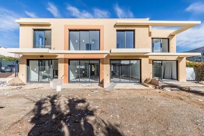 Immeuble - 308 m² - 14 pièces