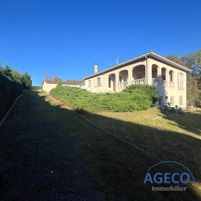 Maison - 156 m² - 5 pièces