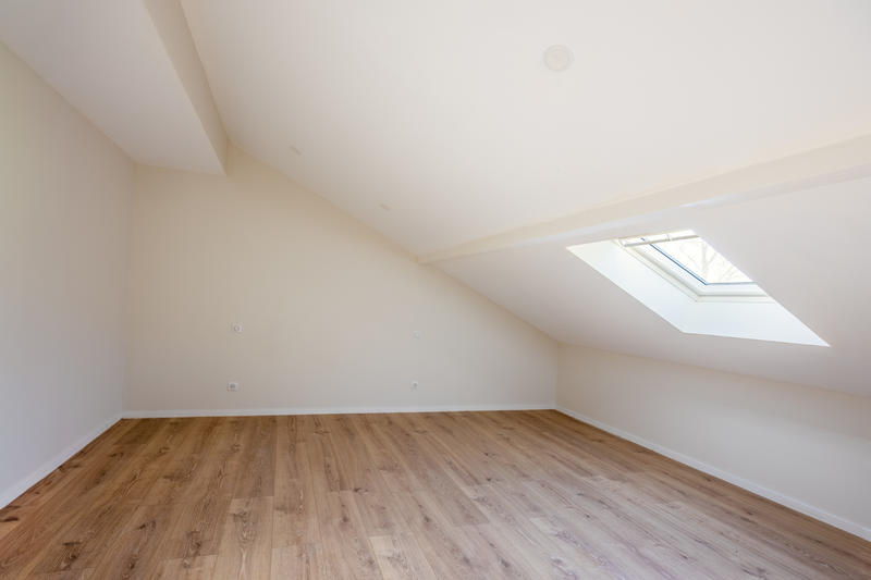 Appartement - 95 m² - 4 pièces