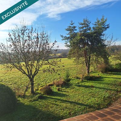 Maison - 121 m² - 7 pièces