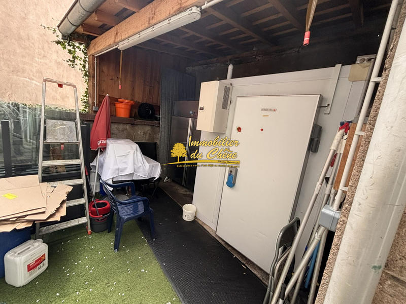 Fonds de commerce - 345 m²