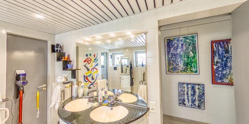 Maison - 262 m² - 8 pièces