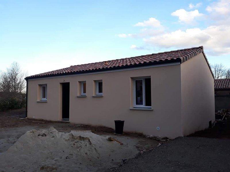 Maison - 450 m²