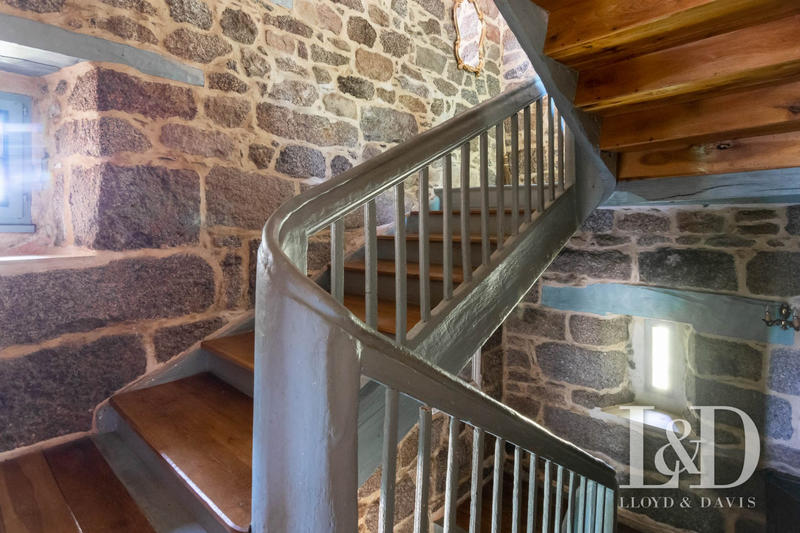 Manoir - 176 m² - 5 pièces