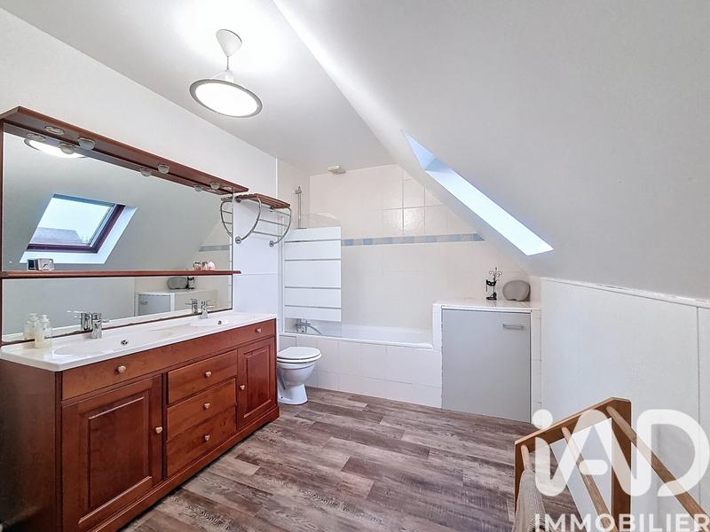 Maison - 144 m² - 5 pièces