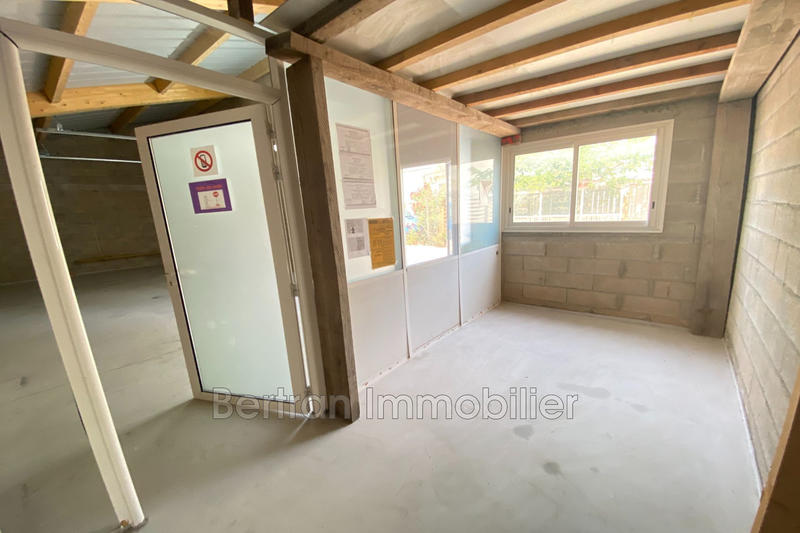 Local commercial - 77 m²