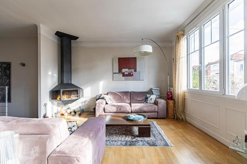 Maison - 201 m² - 7 pièces