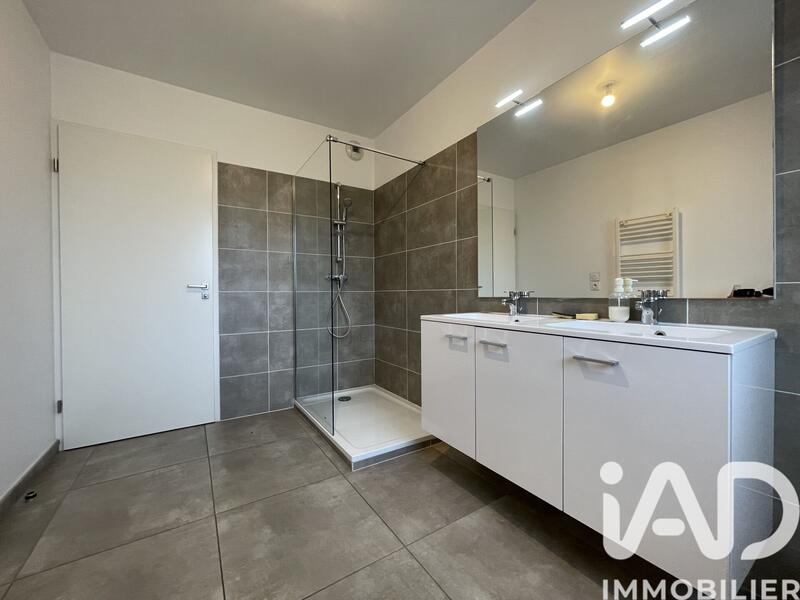 Appartement - 125 m² - 4 pièces