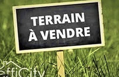 Terrain constructible - 1 092 m²