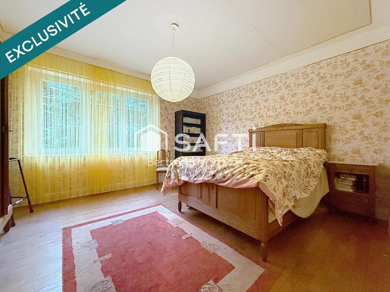 Maison - 162 m² - 12 pièces