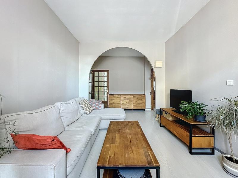 Maison - 93 m² - 5 pièces