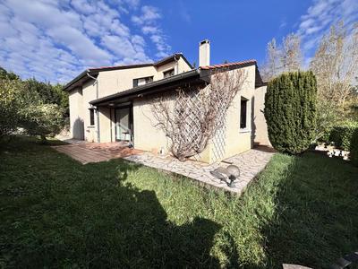 Maison traditionnelle - 130 m² - 6 pièces