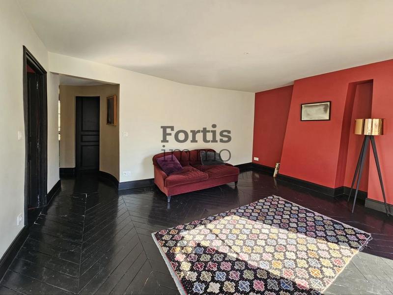 Appartement - 95 m² - 4 pièces