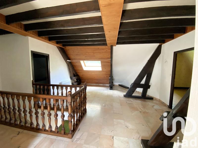 Maison - 216 m² - 7 pièces