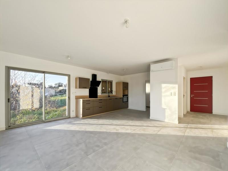 Maison - 91 m² - 4 pièces