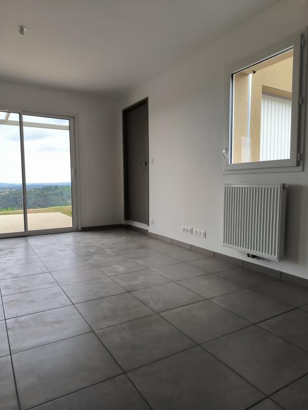 Maison jumelée - 84 m² - 4 pièces