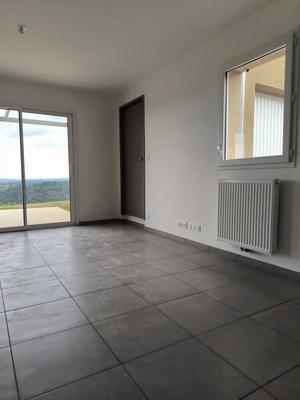 Maison jumelée - 84 m² - 4 pièces