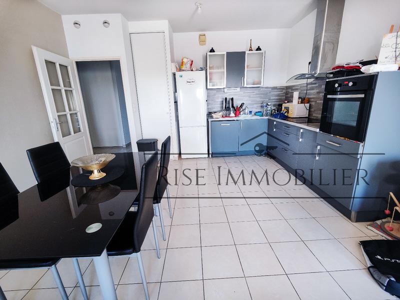 Appartement - 72 m² - 3 pièces