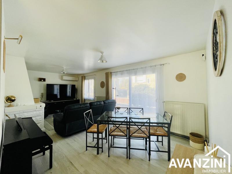 Maison - 91 m² - 4 pièces