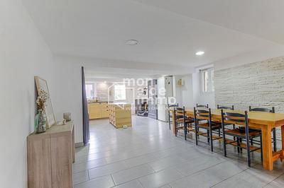 Maison - 144 m² - 5 pièces