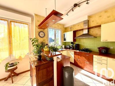 Maison - 165 m² - 8 pièces