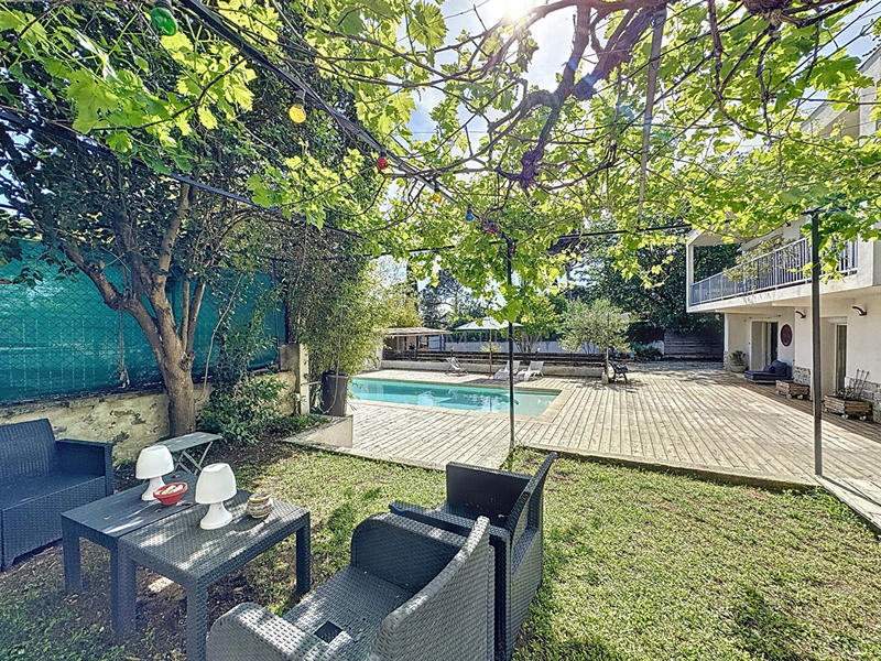 Maison d'architecte - 180 m² - 6 pièces