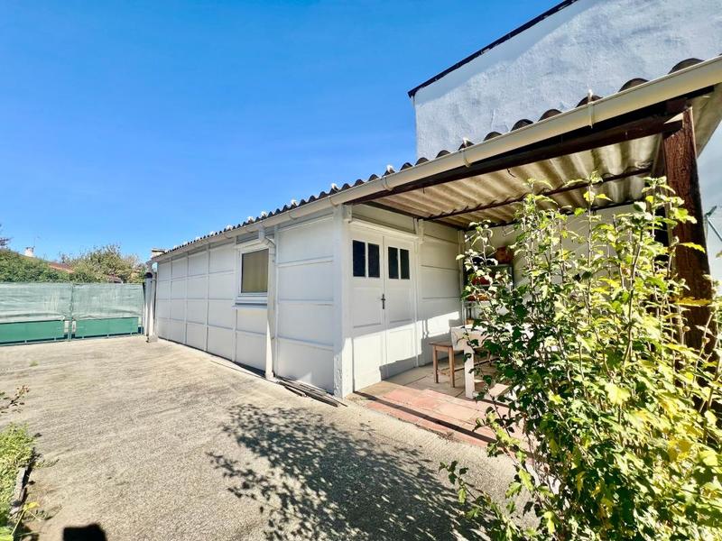 Maison - 185 m² - 5 pièces