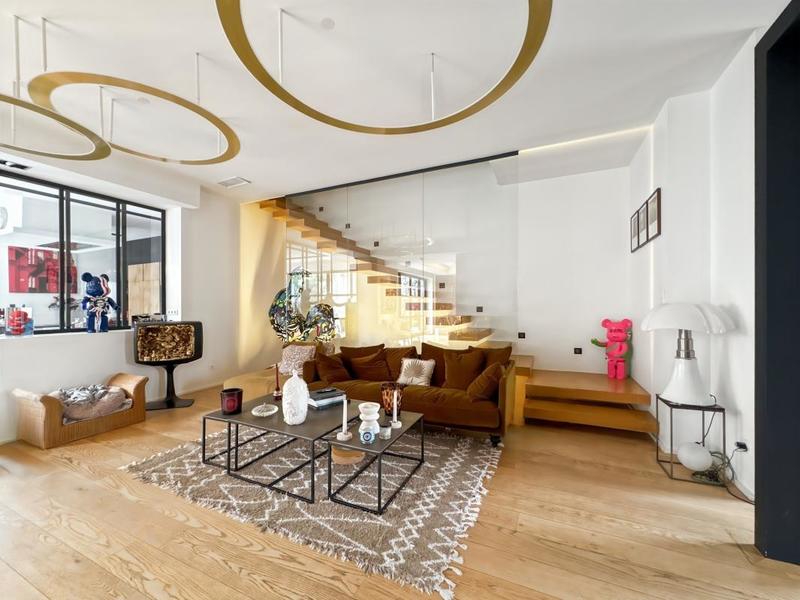 Maison de ville - 260 m² - 6 pièces