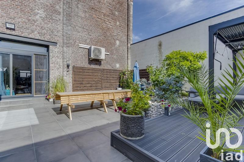 Loft - 162 m² - 6 pièces