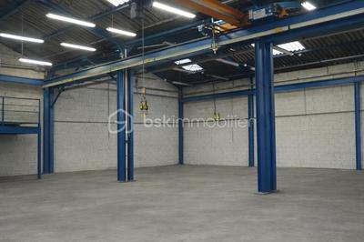 Entrepôt - 309 m² - 2 pièces