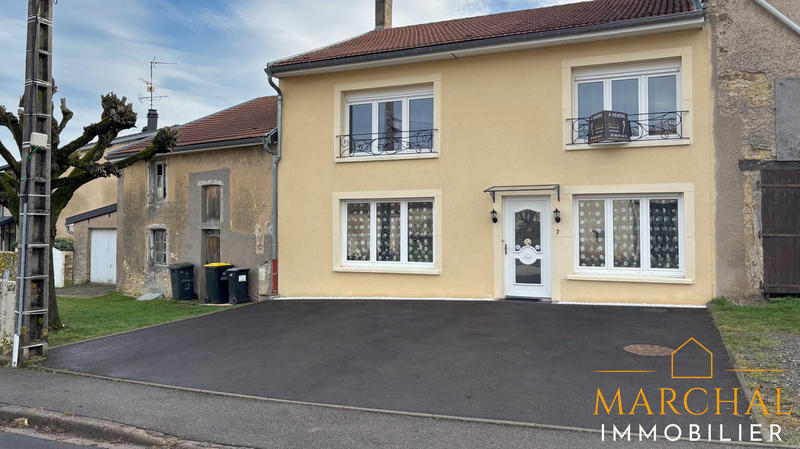Maison - 235 m² - 7 pièces