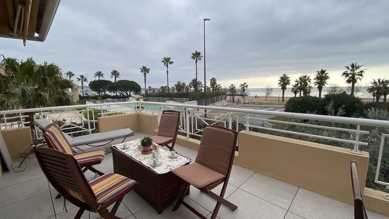 Villa - 243 m² - 9 pièces