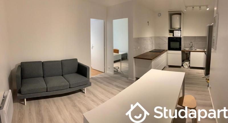 Chambre - 99 m² - 1 pièce