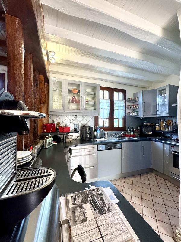 Maison traditionnelle - 155 m² - 5 pièces