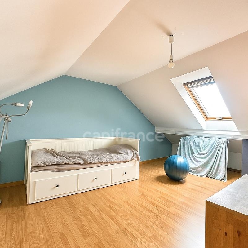 Maison - 121 m² - 6 pièces