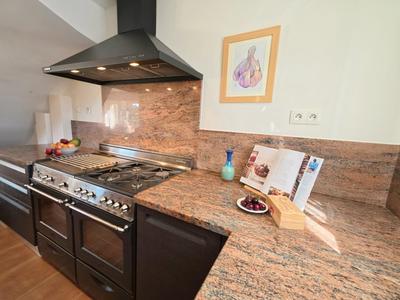 Maison en pierre - 142 m² - 6 pièces