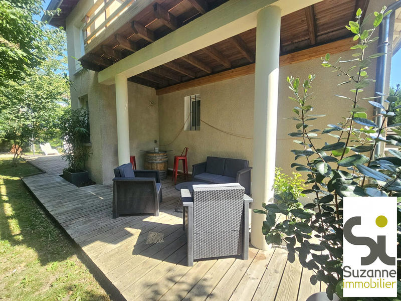Maison - 138 m² - 6 pièces