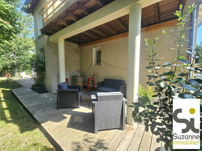Maison - 138 m² - 6 pièces