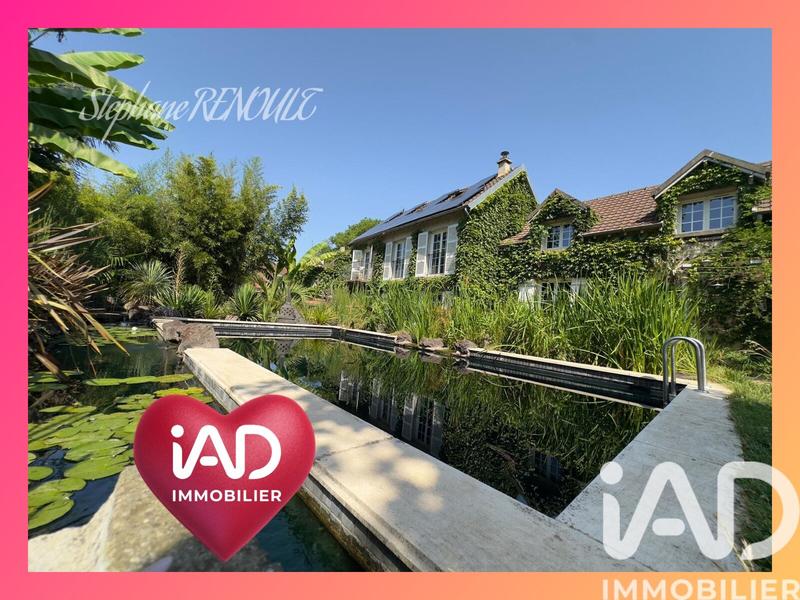 Maison - 218 m² - 6 pièces