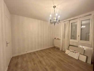 Maison - 142 m² - 6 pièces