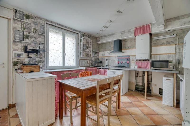 Maison - 85 m² - 4 pièces