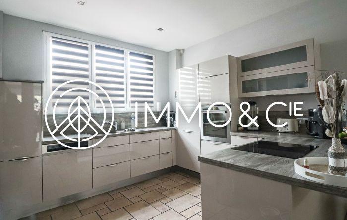 Maison - 135 m² - 5 pièces