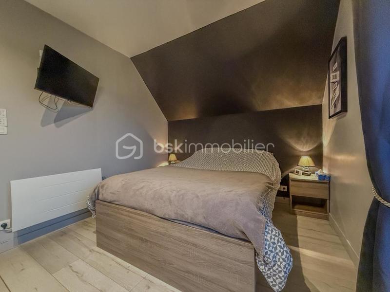 Maison - 96 m² - 4 pièces