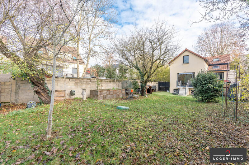 Maison - 92 m² - 5 pièces