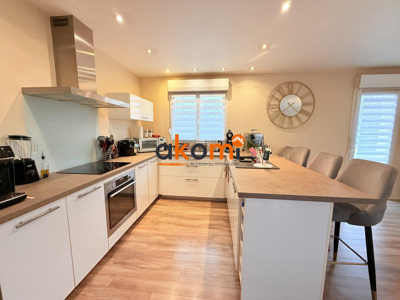 Maison - 103 m² - 4 pièces