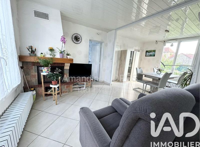 Maison - 80 m² - 4 pièces