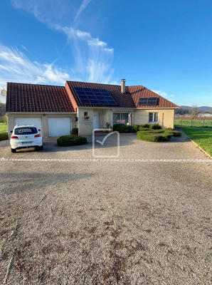 Maison - 110 m² - 4 pièces